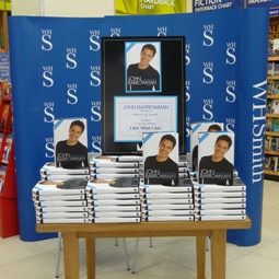 W H Smith, Westfield